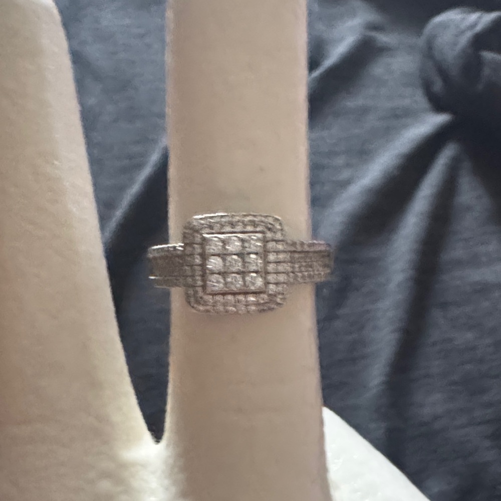 Sterling Silver Square Halo Ring with Clustered Stones - Silver size‎ (7)